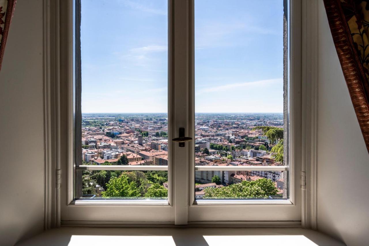 Foresteria Di Palazzo Radici Bergamo Exterior photo